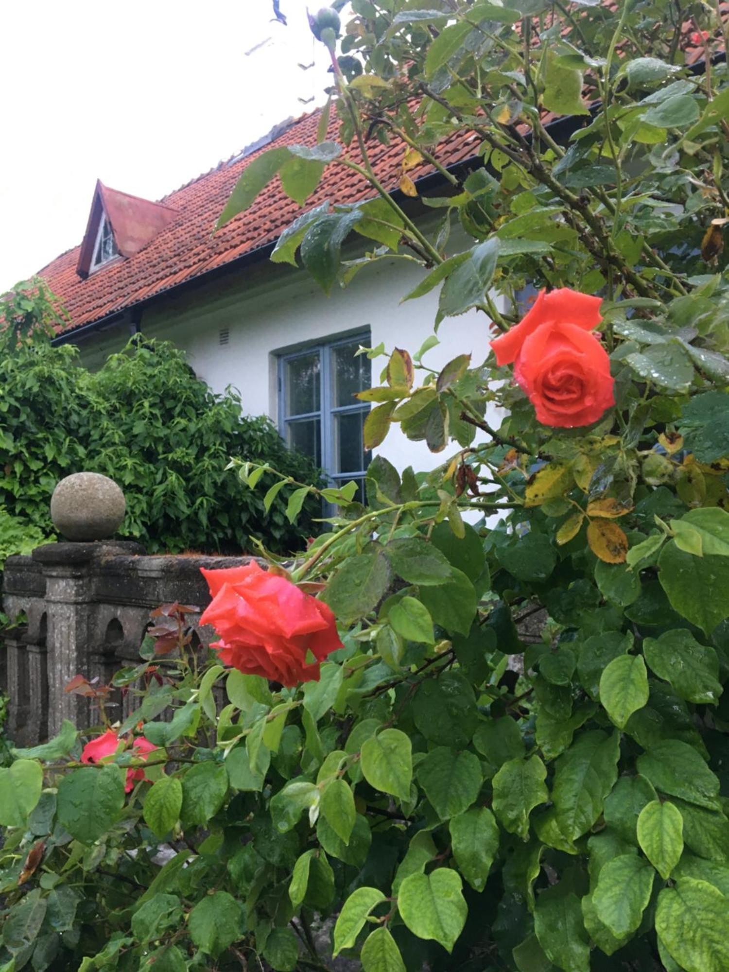 Sydkustens At Tullnaes Vingard Klagstorp Exterior foto